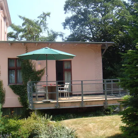 Hintze - Ferienwohnung Appartement
