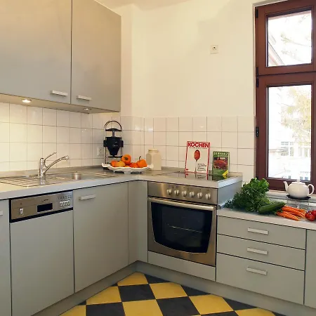 Hintze - Ferienwohnung Ostseebad Heringsdorf