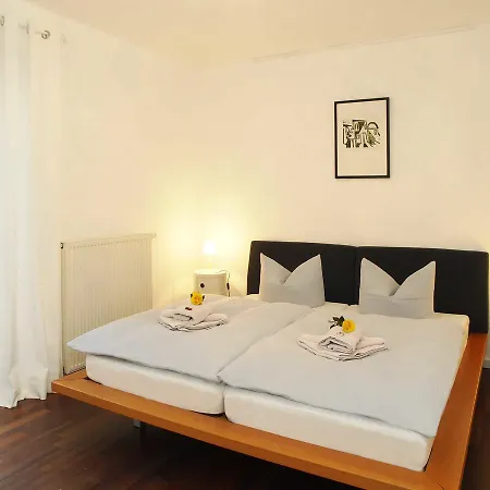 Hintze - Ferienwohnung Apartment Ostseebad Heringsdorf
